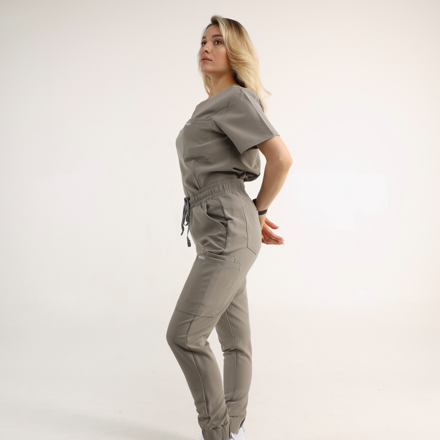 Veda High-Waisted Jogger Scrub Pants™